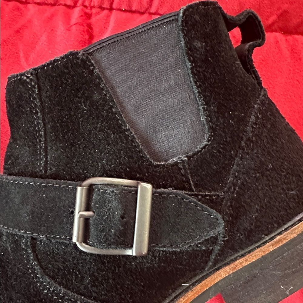 L.L. Bean Suede Booties Black Chelsea Style Size 8.5 - Picture 9 of 10